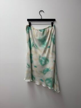 Suzy Shier Cream Slip Skirt with Mint Green Floral Print